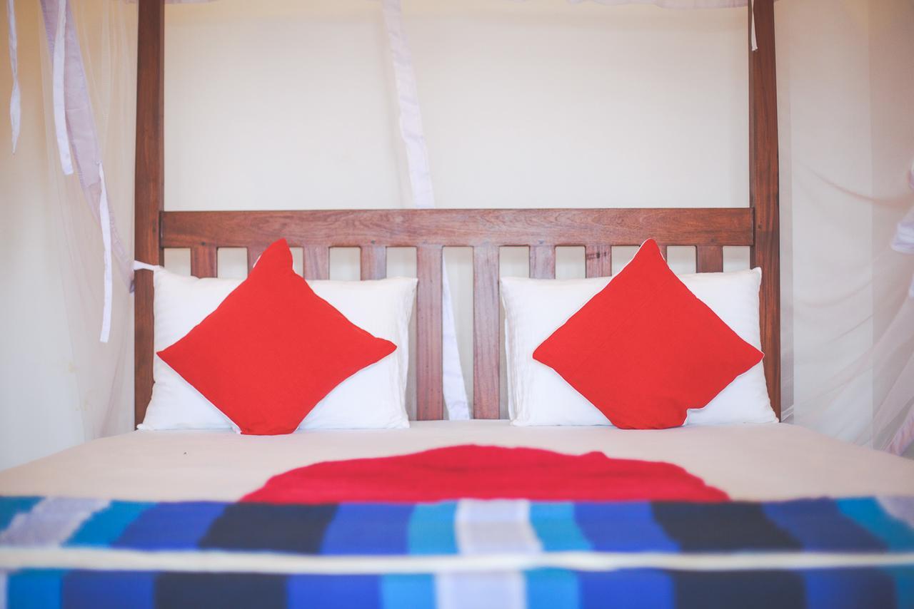 Hotel Lazies Midigama-Est Extérieur photo